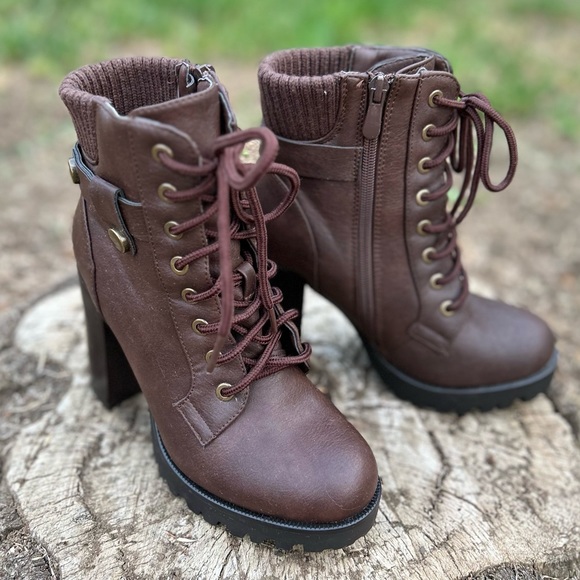 DREAM PAIRS Women's Fashion Ankle Boots - Chunky High Heel Booties - Picture 3 of 5